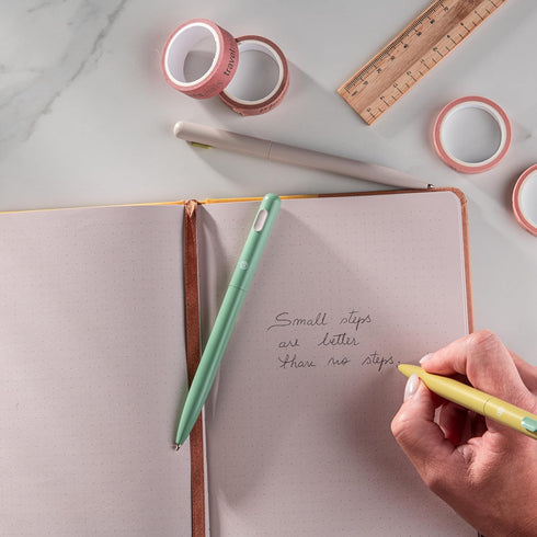 DIVERSEBEE Black Ink Ballpoint Pens, 3 Pack Retractable No Bleed Bible Pens, Aesthetic Pens, Cute Bible Study Journaling Supplies, School Office G...